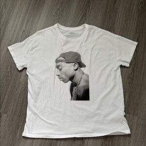 Abercrombie & Fitch White Short Sleeve Tee